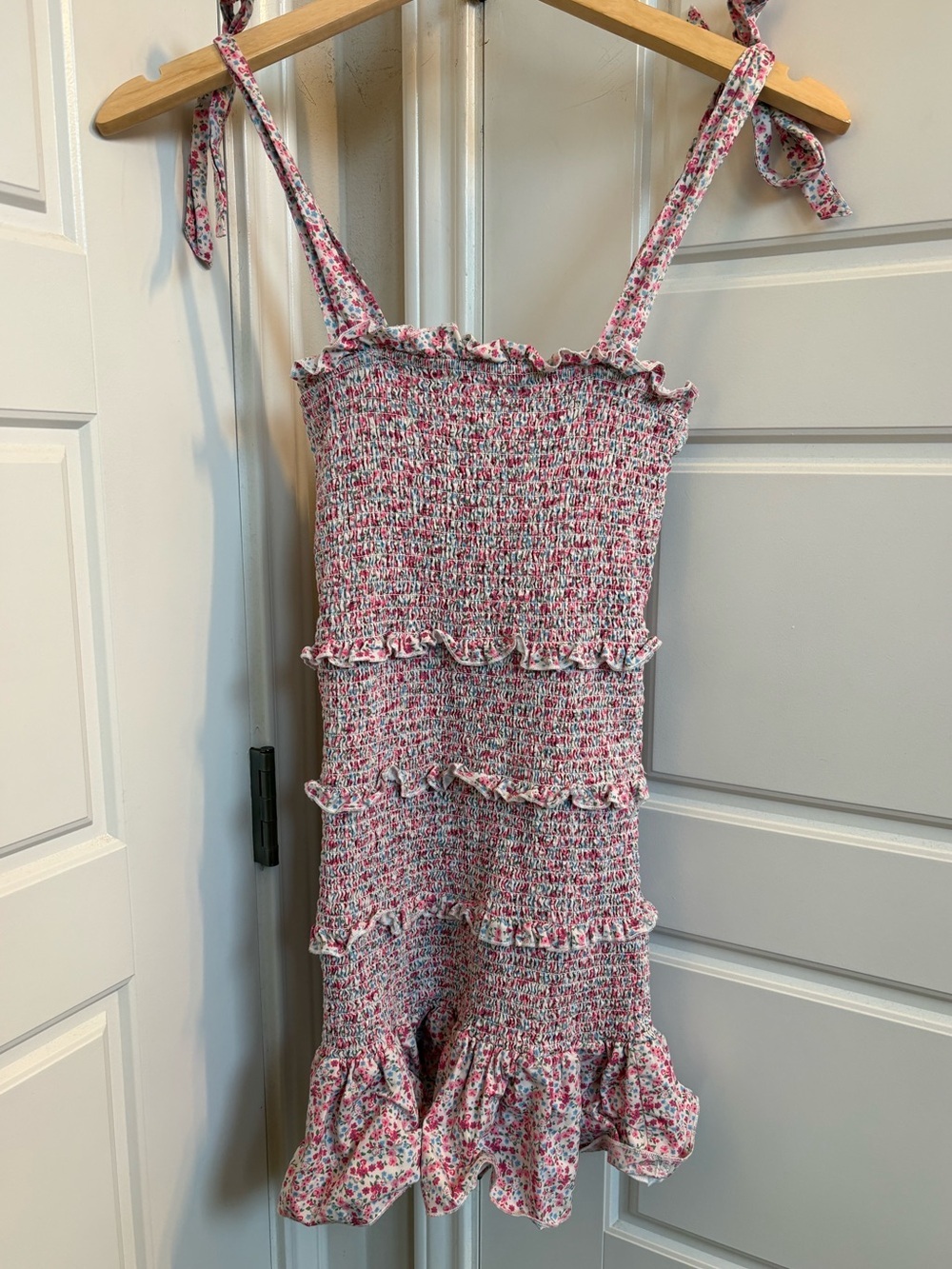 Katie J NYC Tween Evan Floral Dress Size XL (14)